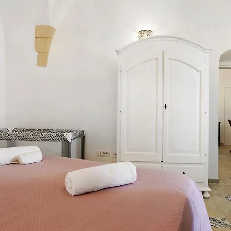 Casa Itria Feriehus *